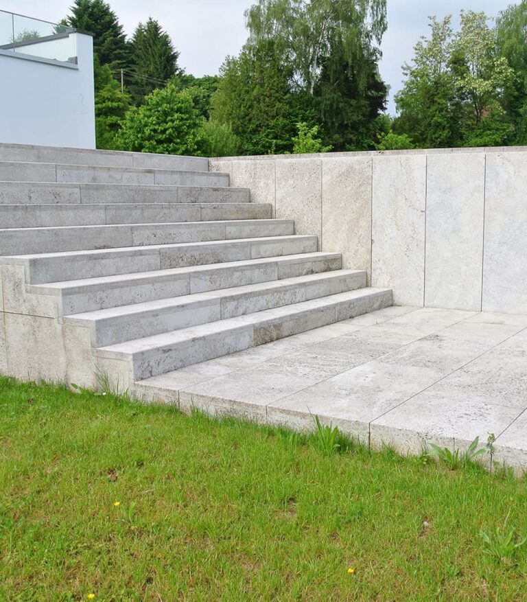 Treppe aus Stein